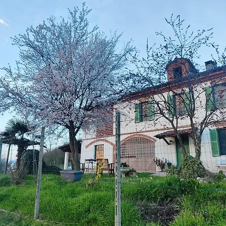 Cascina Patrizia Bed & Breakfast 3*