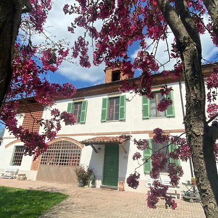 Cascina Patrizia B&B 아스티