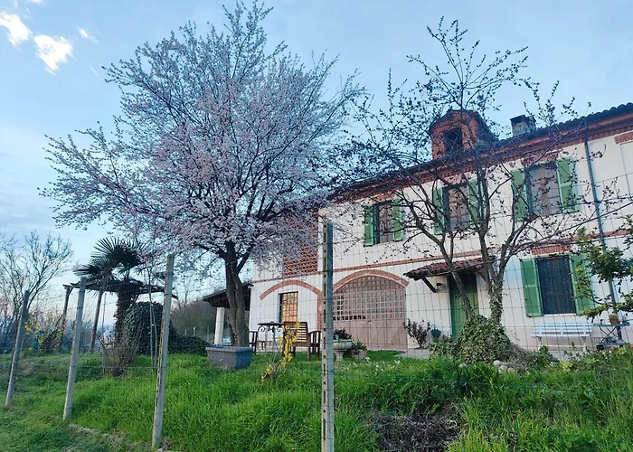 Cascina Patrizia Bed & Breakfast 3*